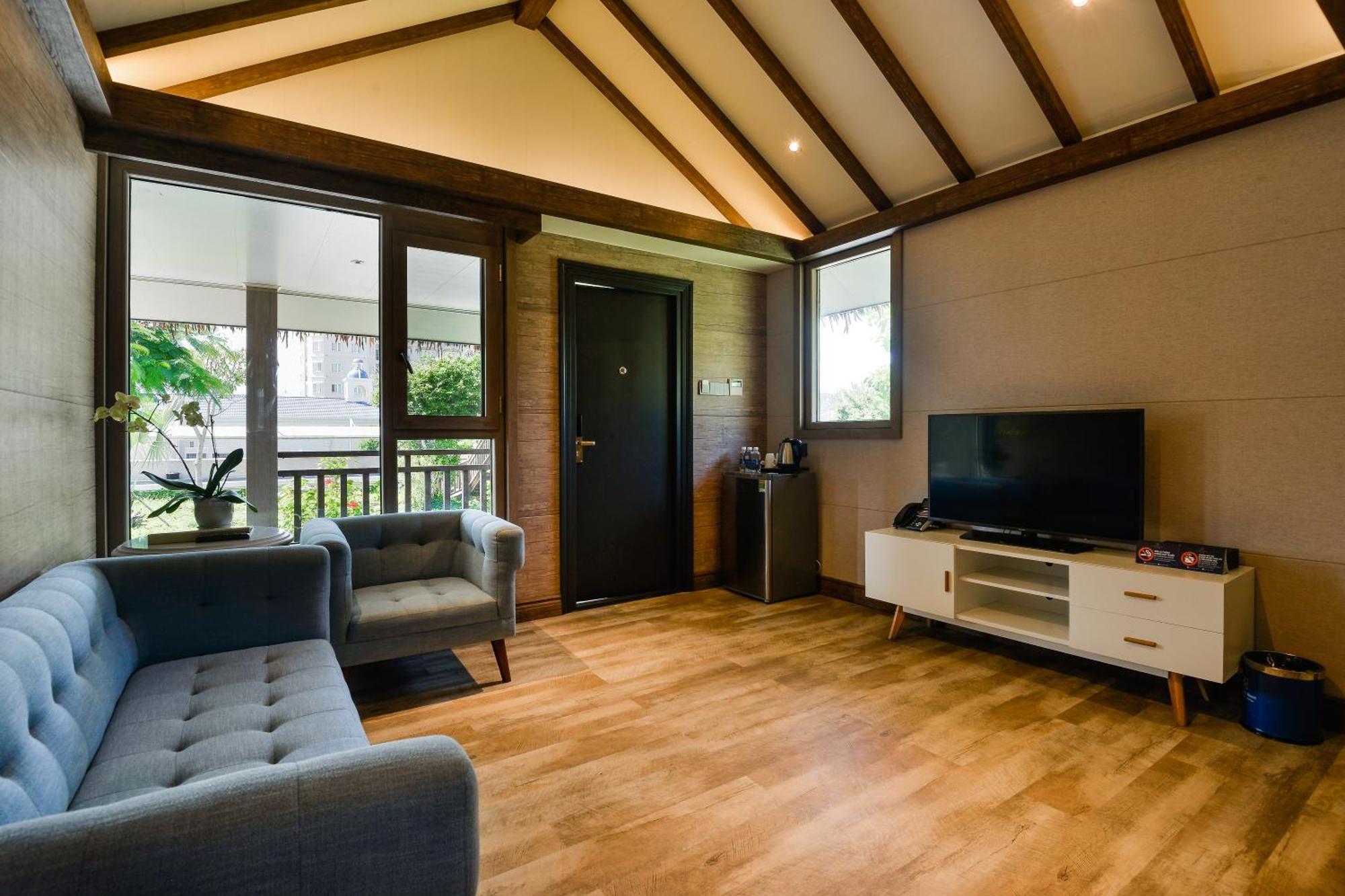 Lan Rung Resort