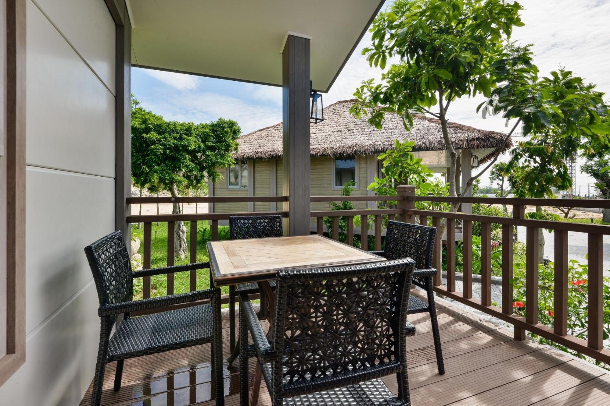 Lan Rung Resort