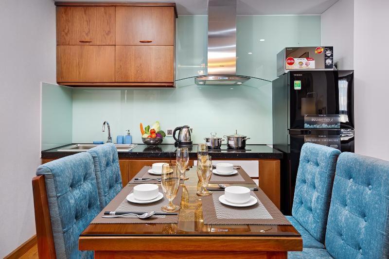 Paris Deli Hotel 4*
