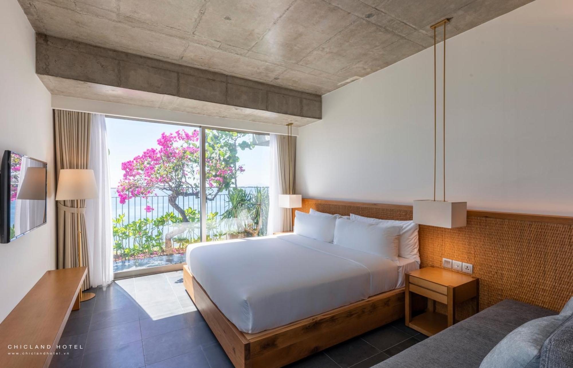 Chicland Boutique 4*