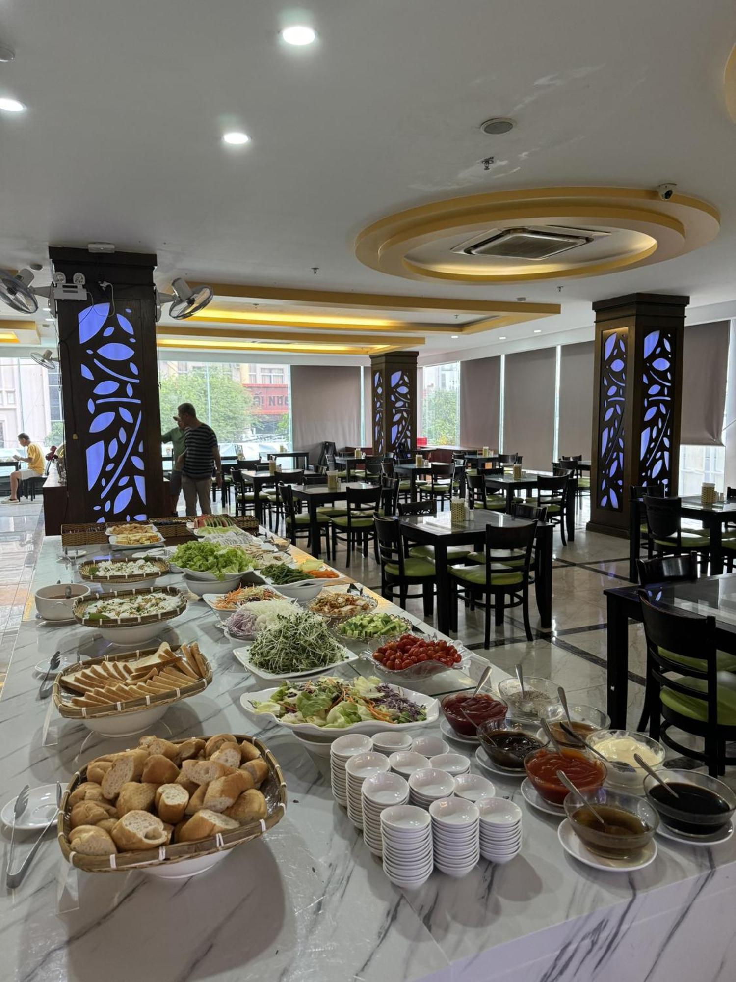 Happy Light Hotel Nha Trang