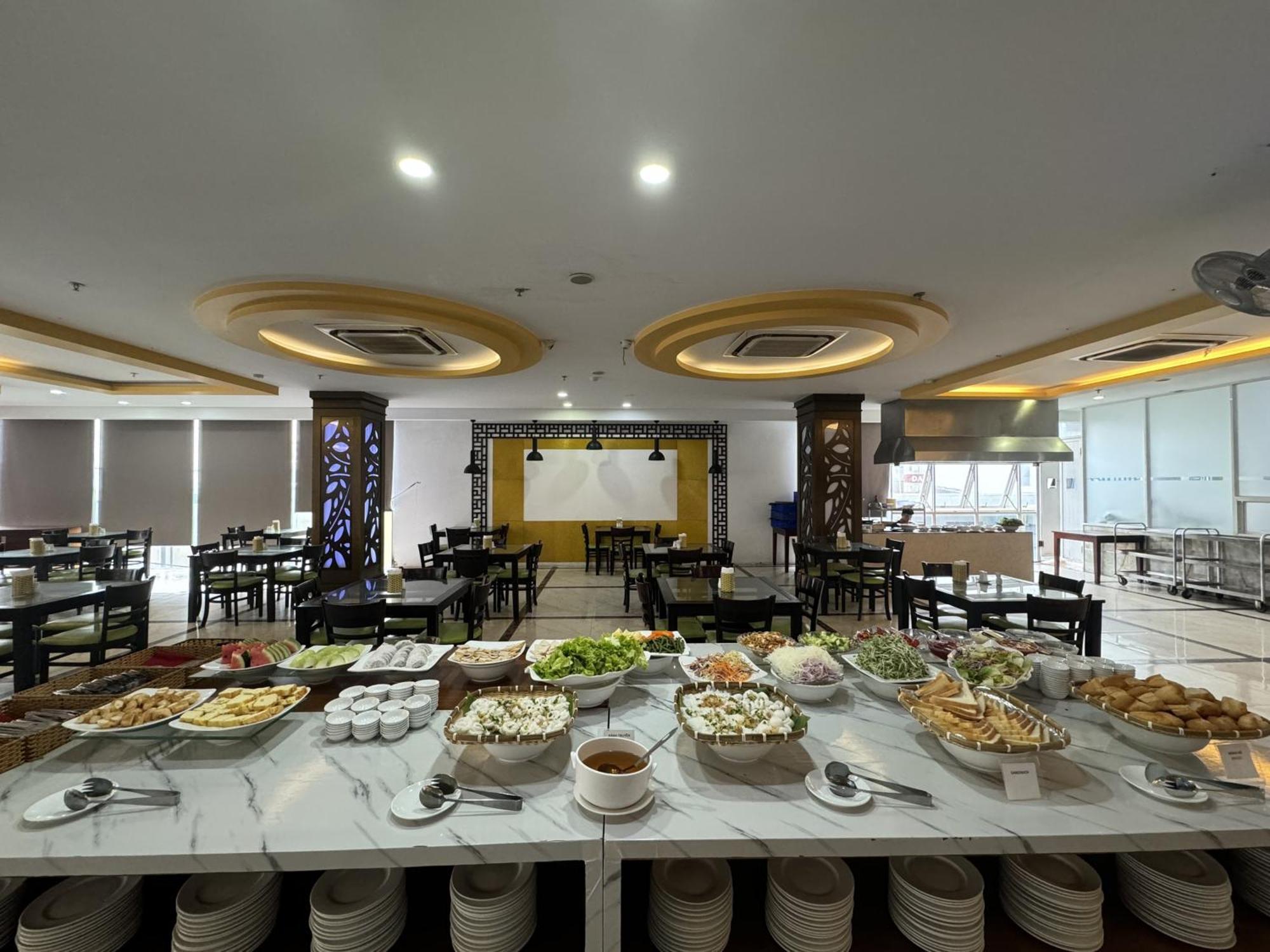 Happy Light 4* Nha Trang