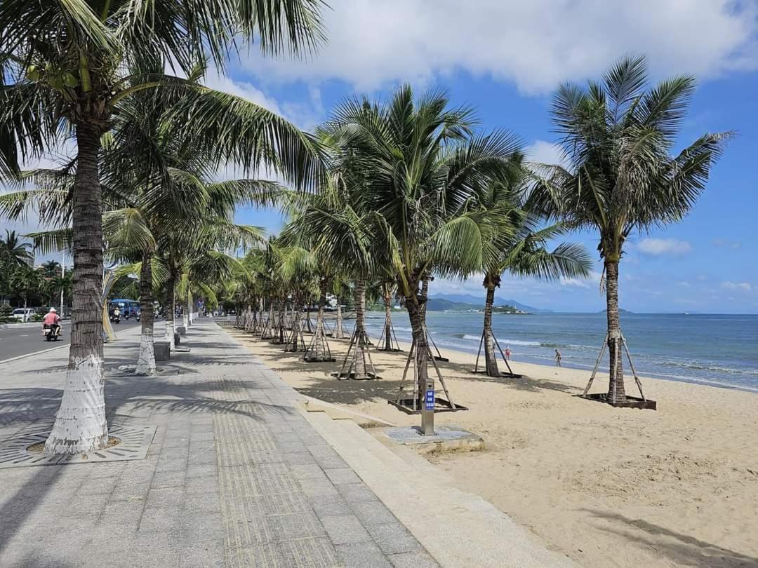 Beachfront Scenia Bay * Nha Trang