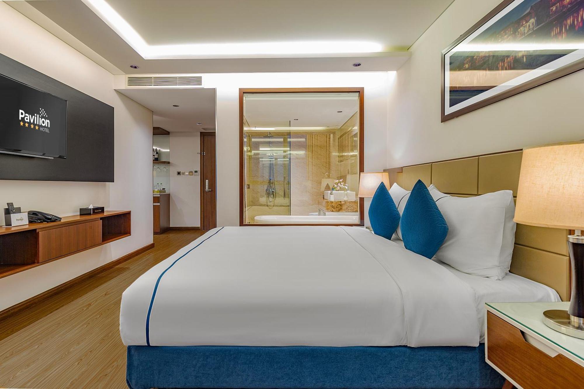 Pavilion Hotel