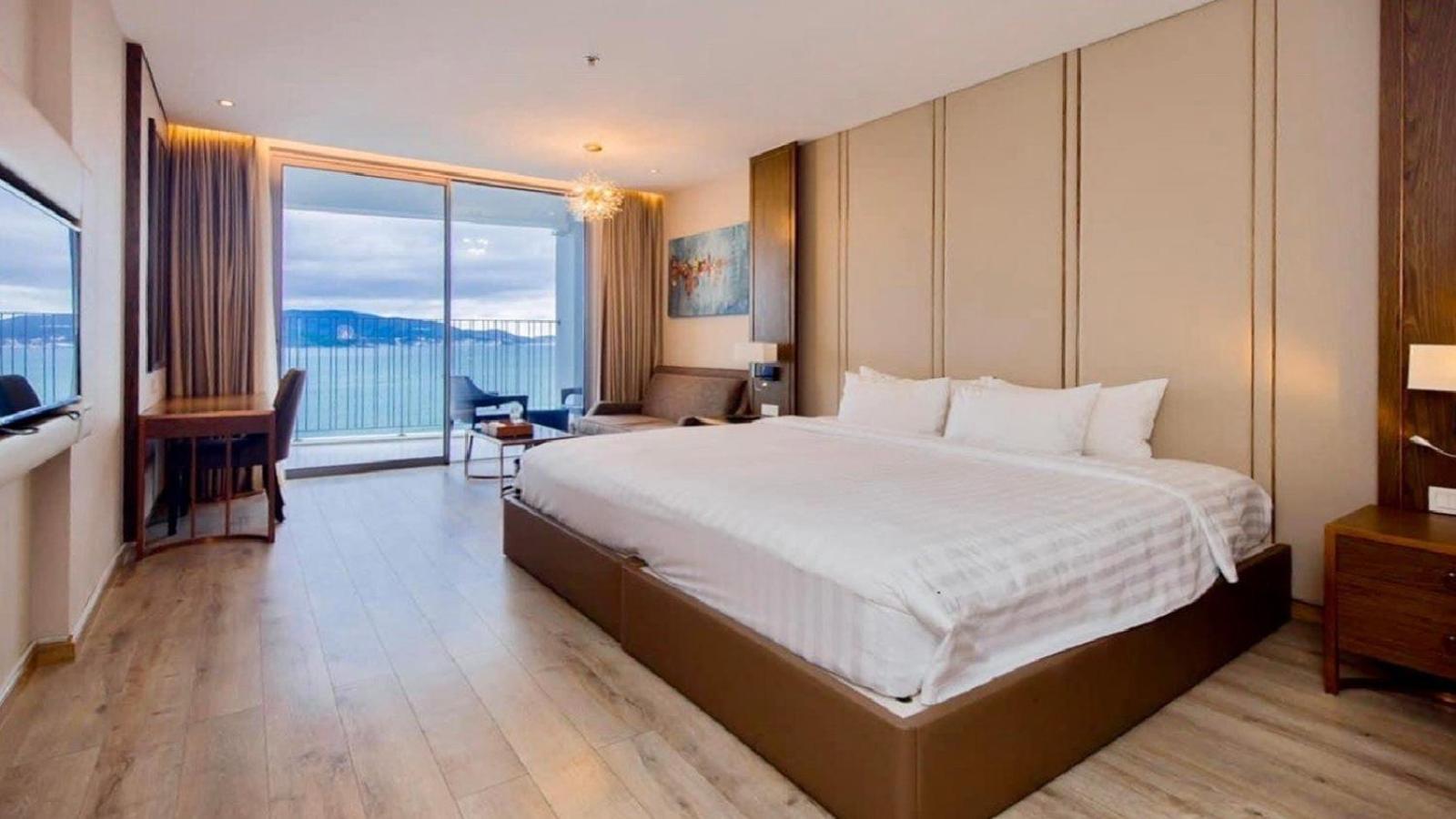 Panorama Condotel By One