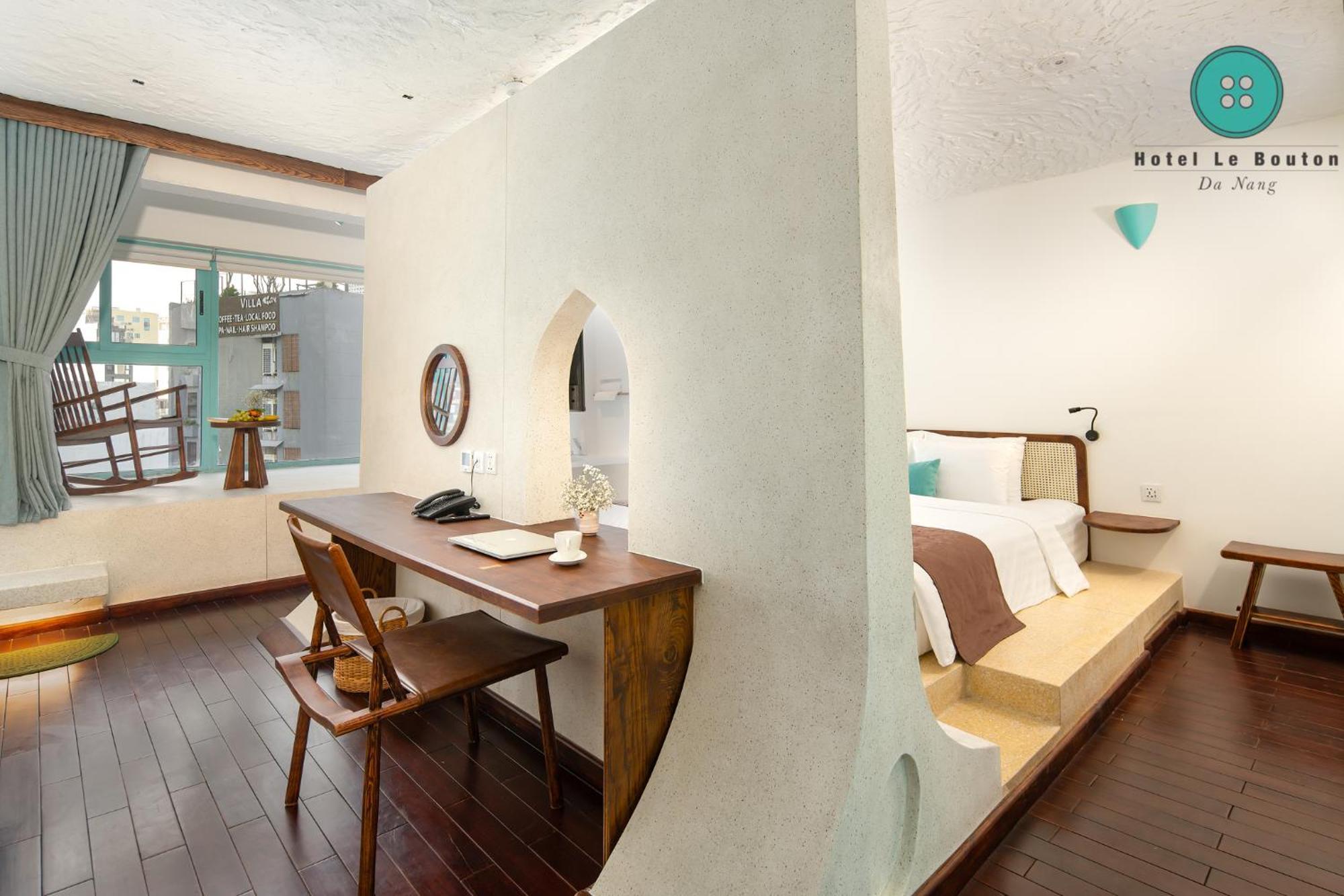 Le Bouton Hotel 4*