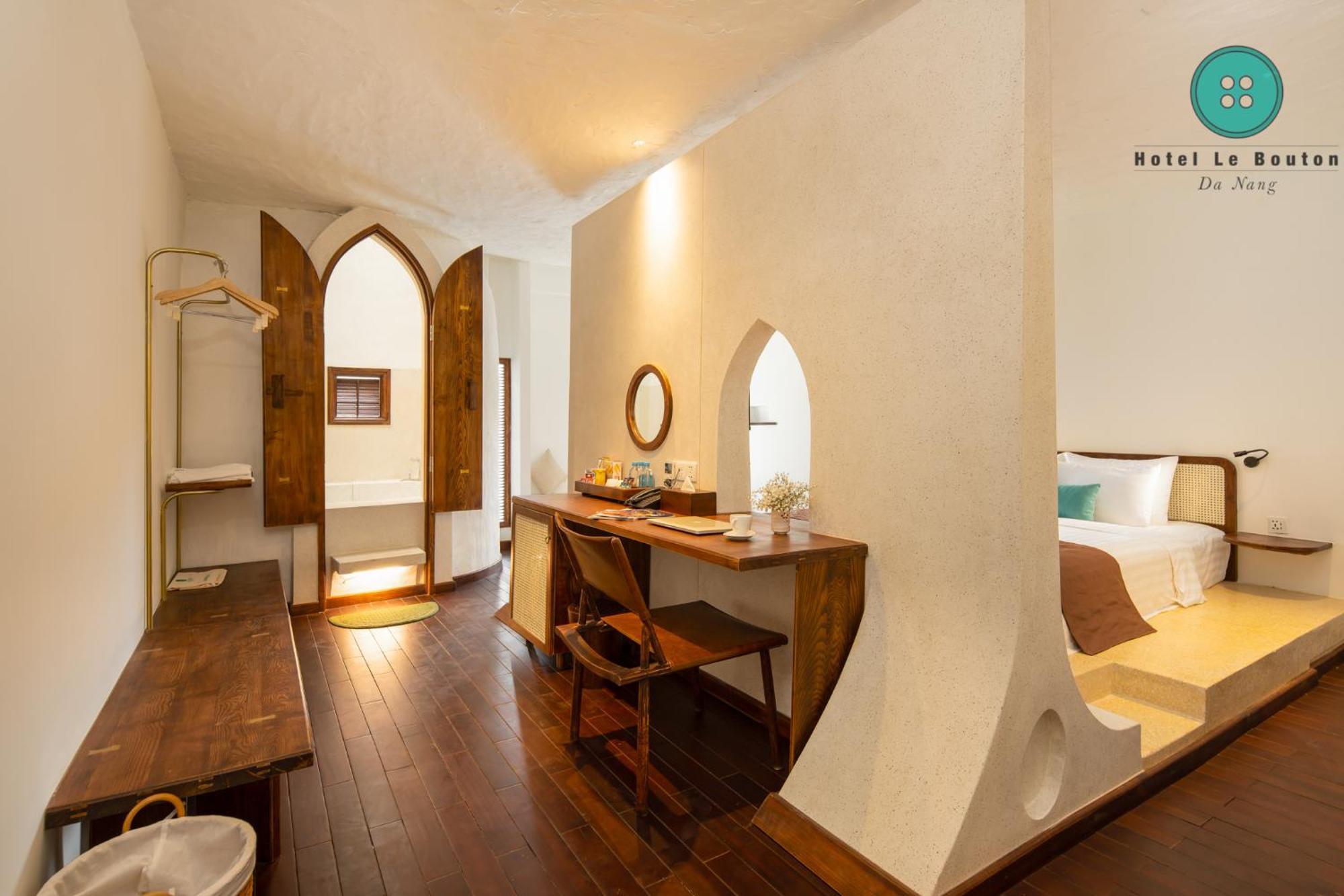 Le Bouton Hotel
