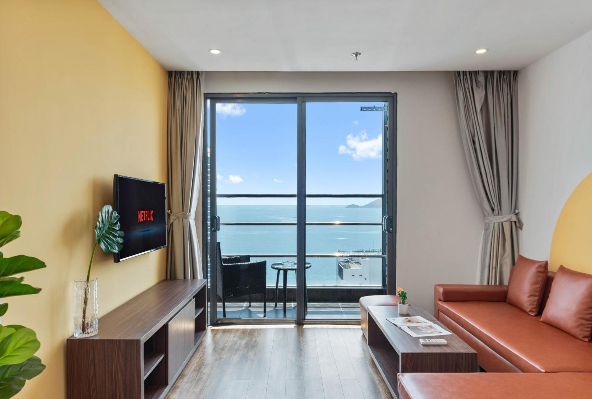 Aparthotel S Lux Virgo
