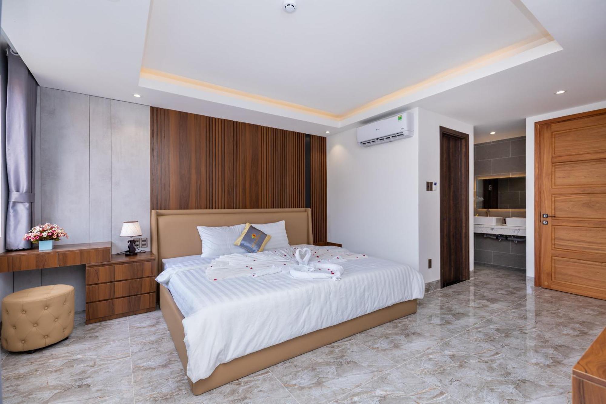 Villa Sunflower - Free Bida - Phong Karaoke - Co Thang - 10 Phong Ngu - Gan Bien Vung Tau