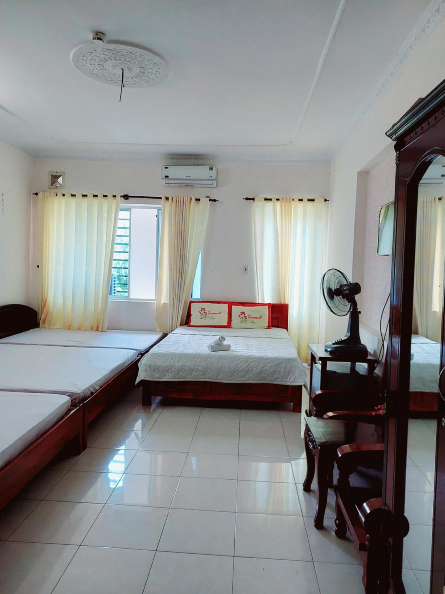 Quang Diep Hotel 2*