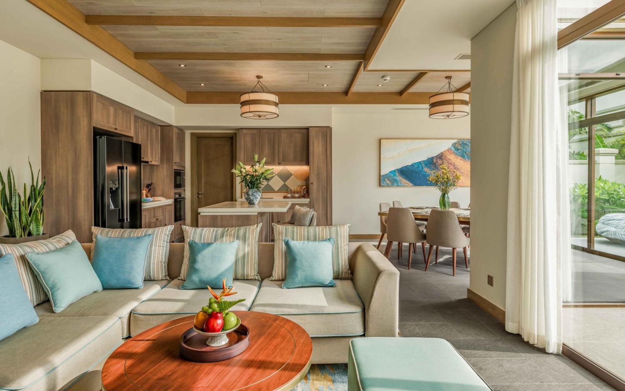 Fusion And Resort