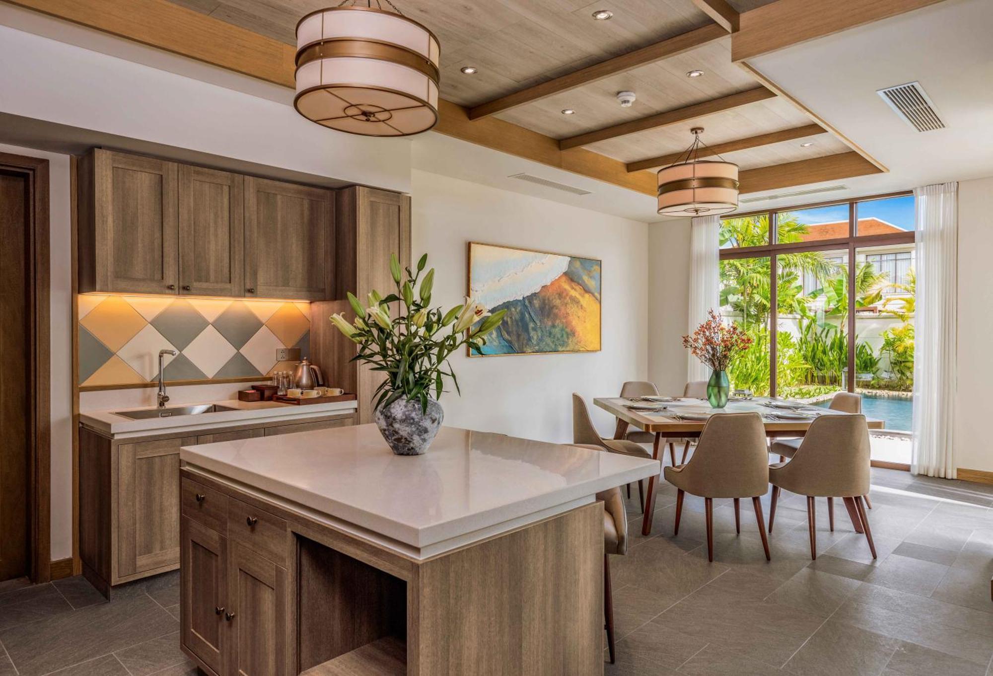 Fusion And Resort