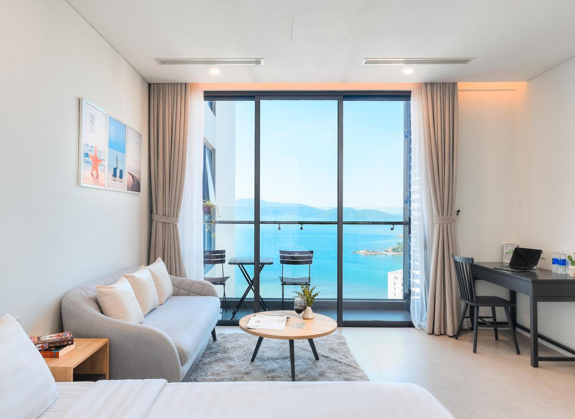 S Lux Scenia Bay Nha Trang