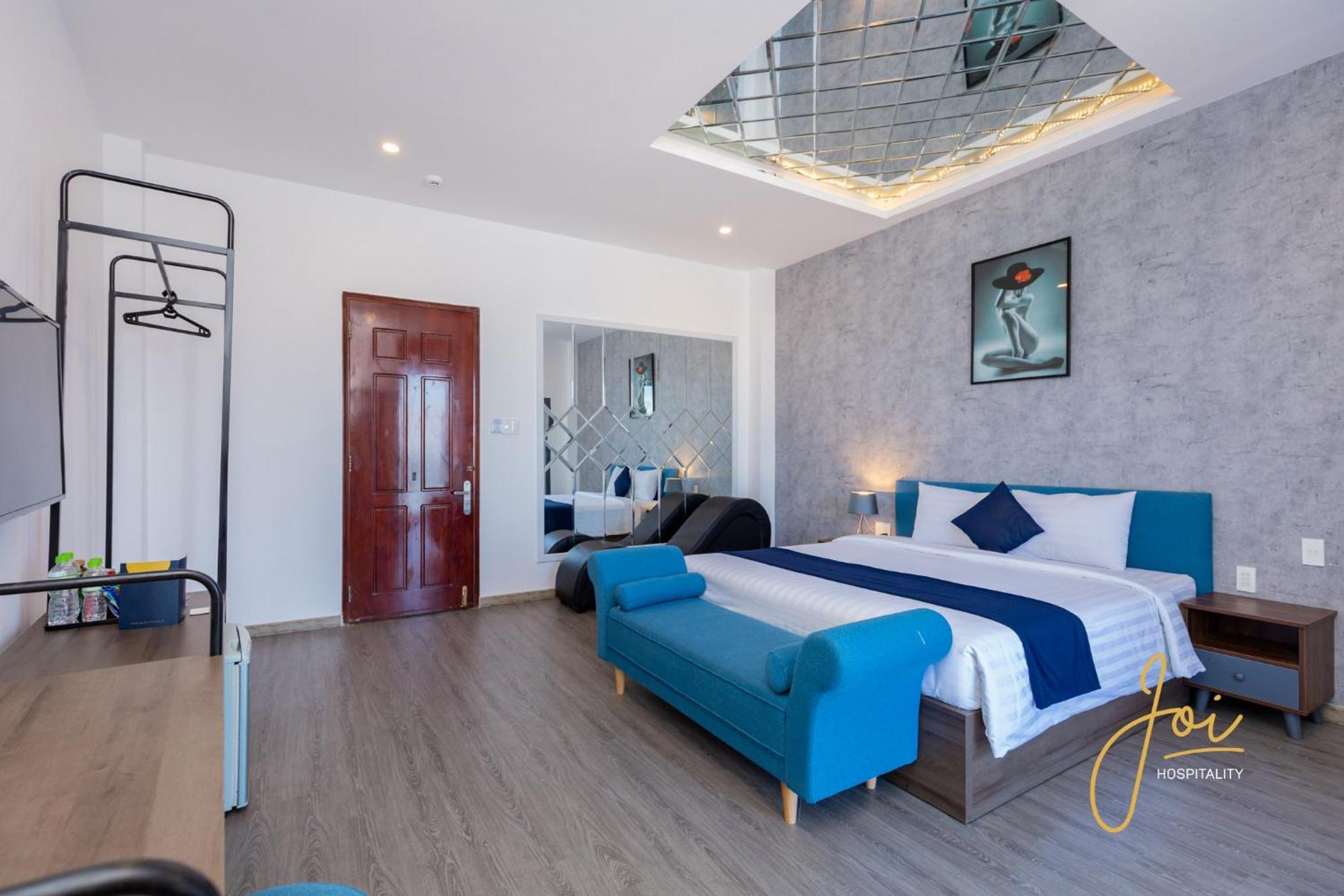 Joi Hospitality - Front Vung Tau