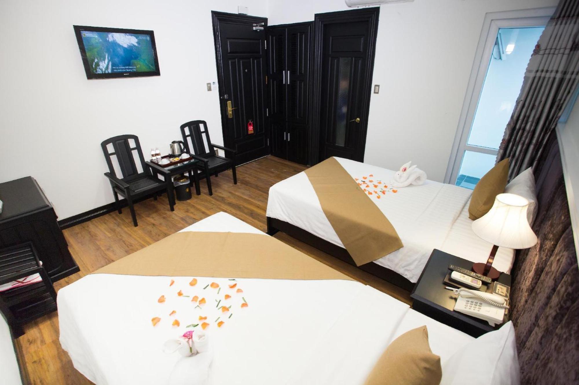Hotel Adina 3 Star Da Nang