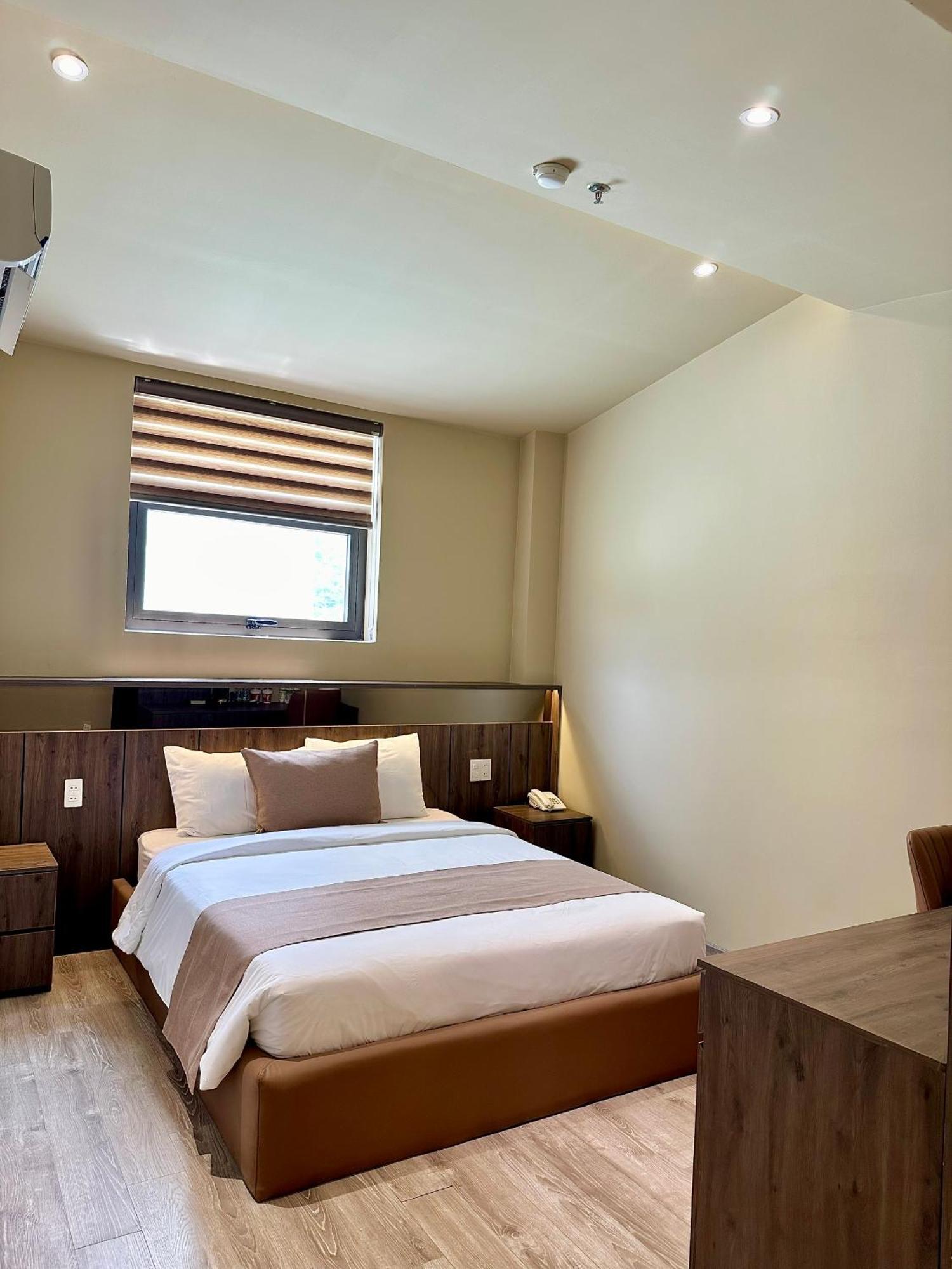 Hotel Long 1