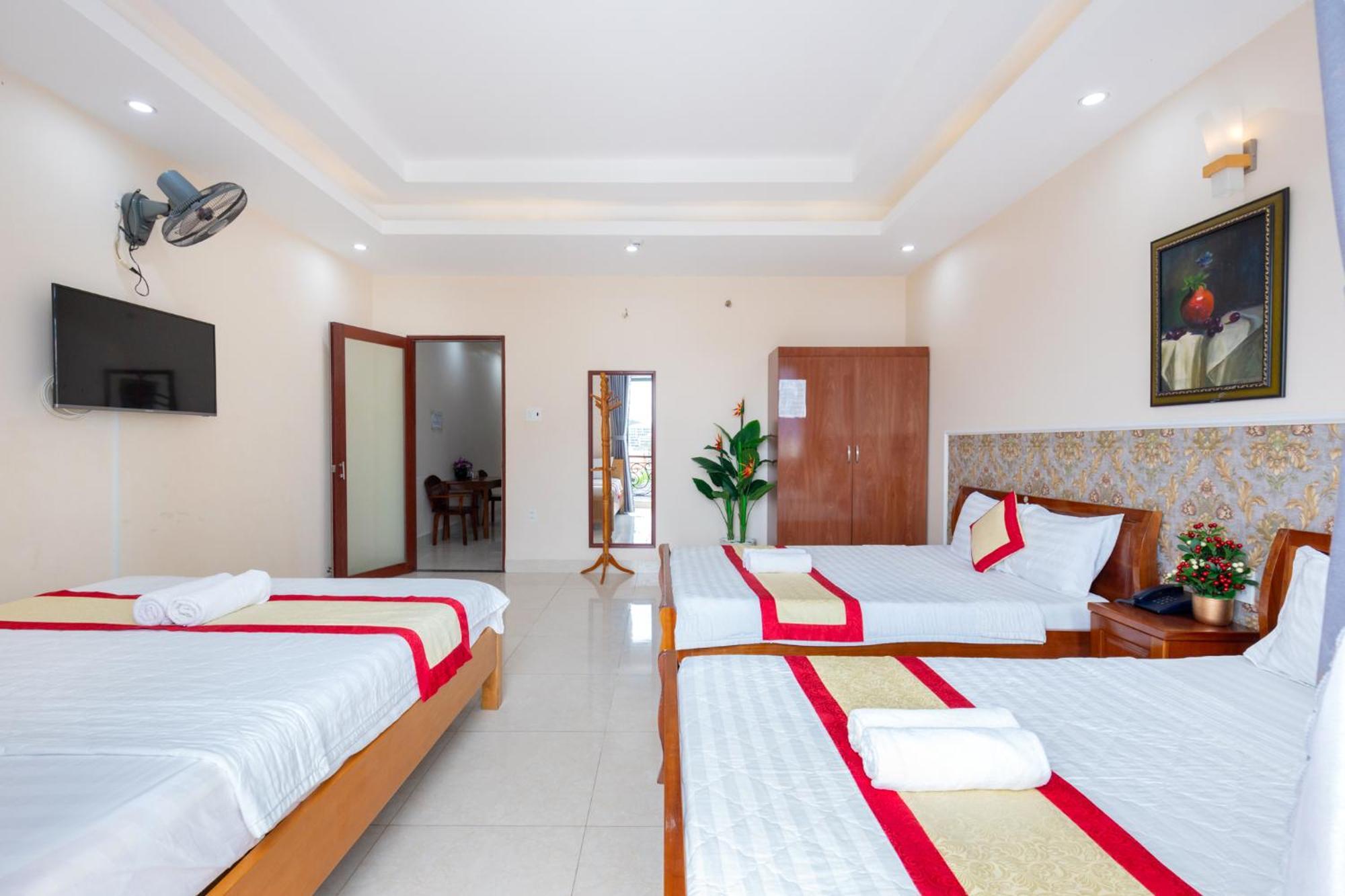 Hotel Bien Vang