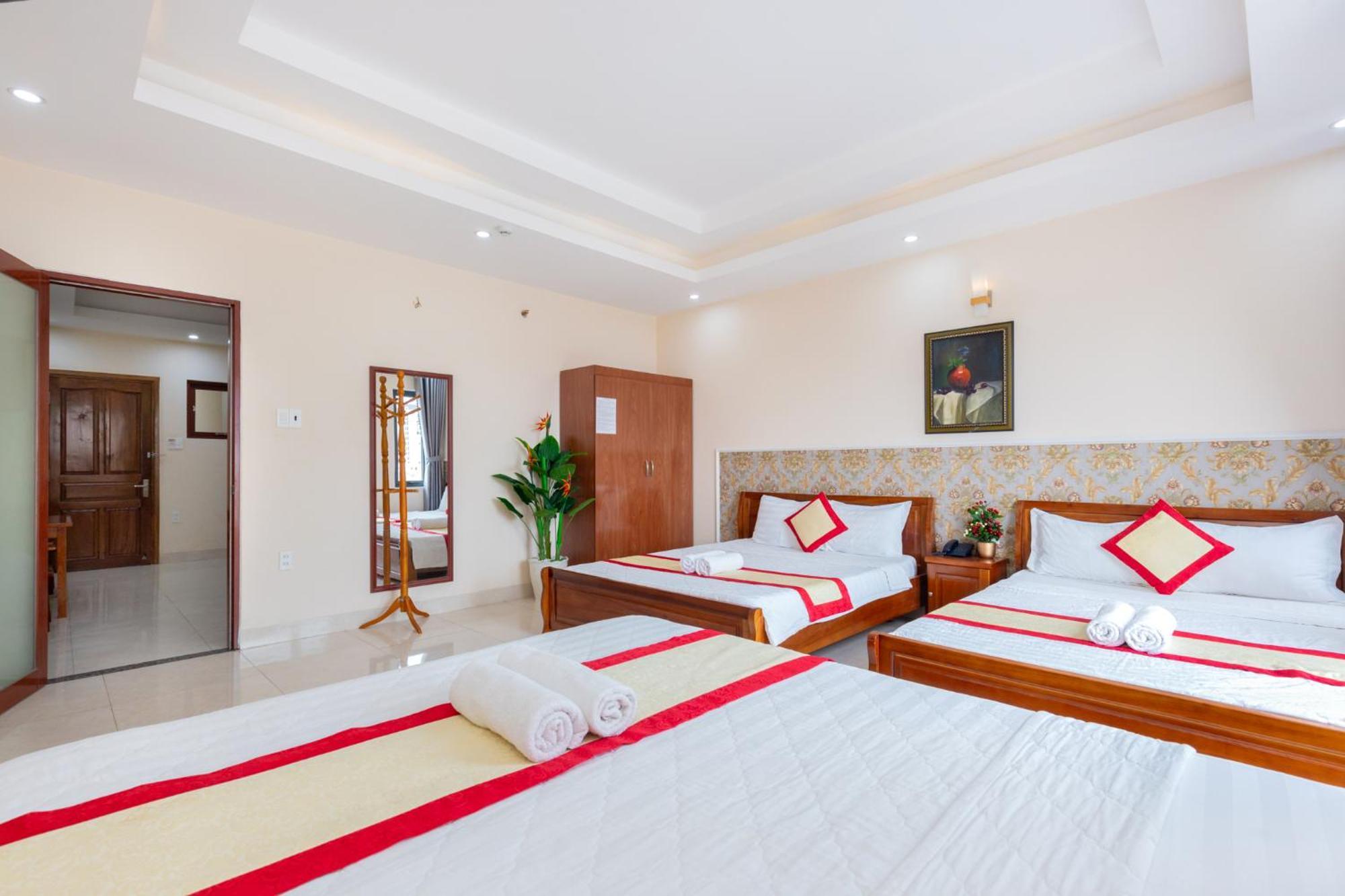 Bien Vang Hotel 2*