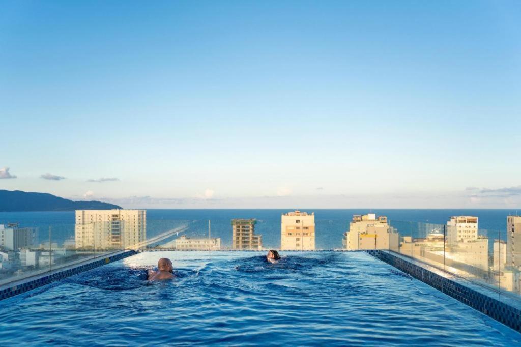 Fivitel King Hotel 4*