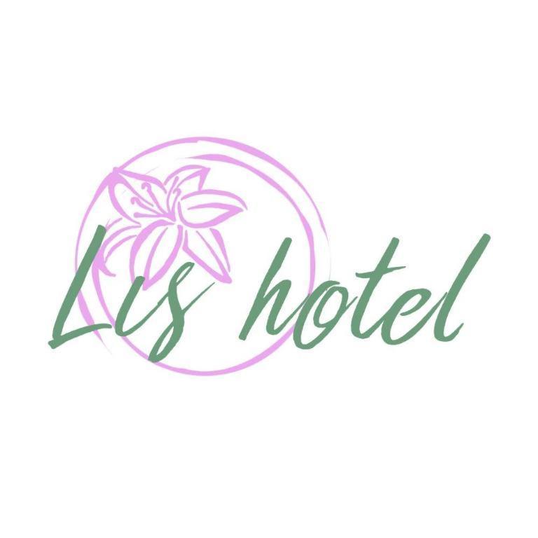 Hotel Lis *