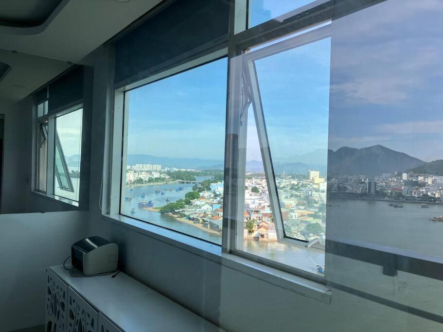 Vinh Hoang Hon - Thap Ba - Cho Dam * Nha Trang