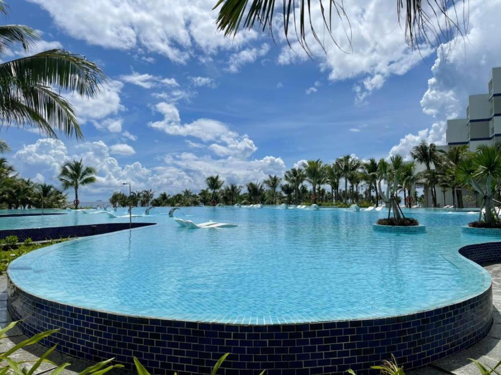 Resort Happy Seaview - The Arena Cam Ranh