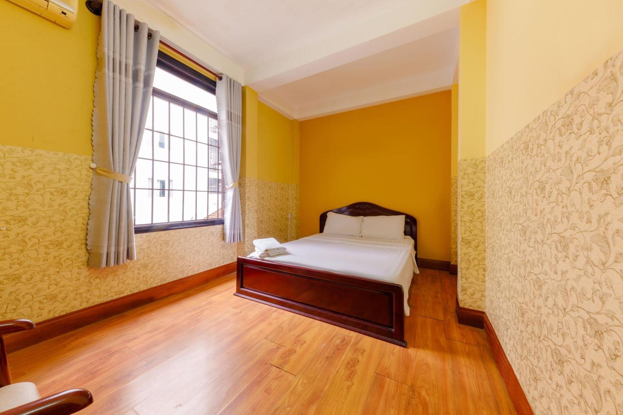Ponys Motel Nha Trang
