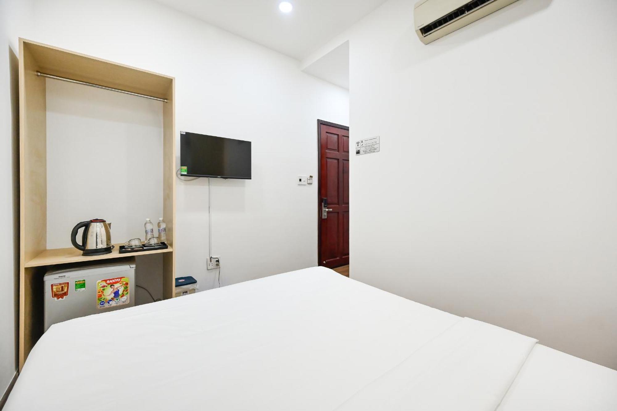Sunrise Airport Khách sạn 3*