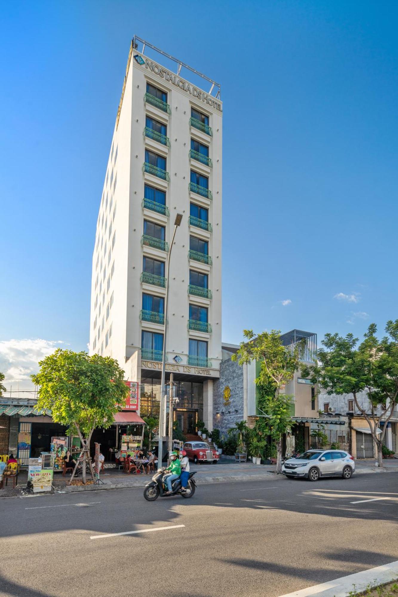 Nostalgia Boutique 4* Da Nang
