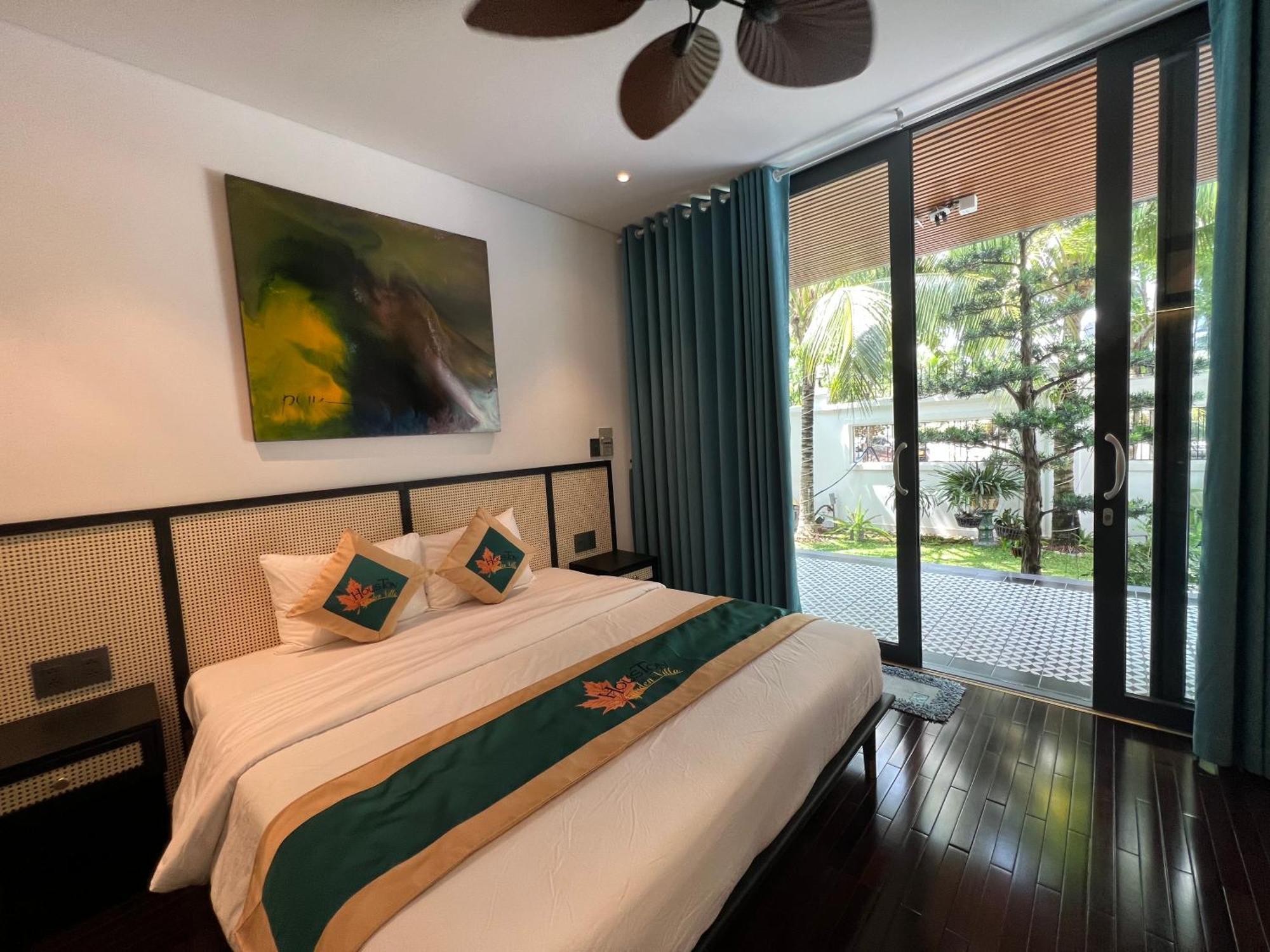 Nancy White Palace Vung Tau