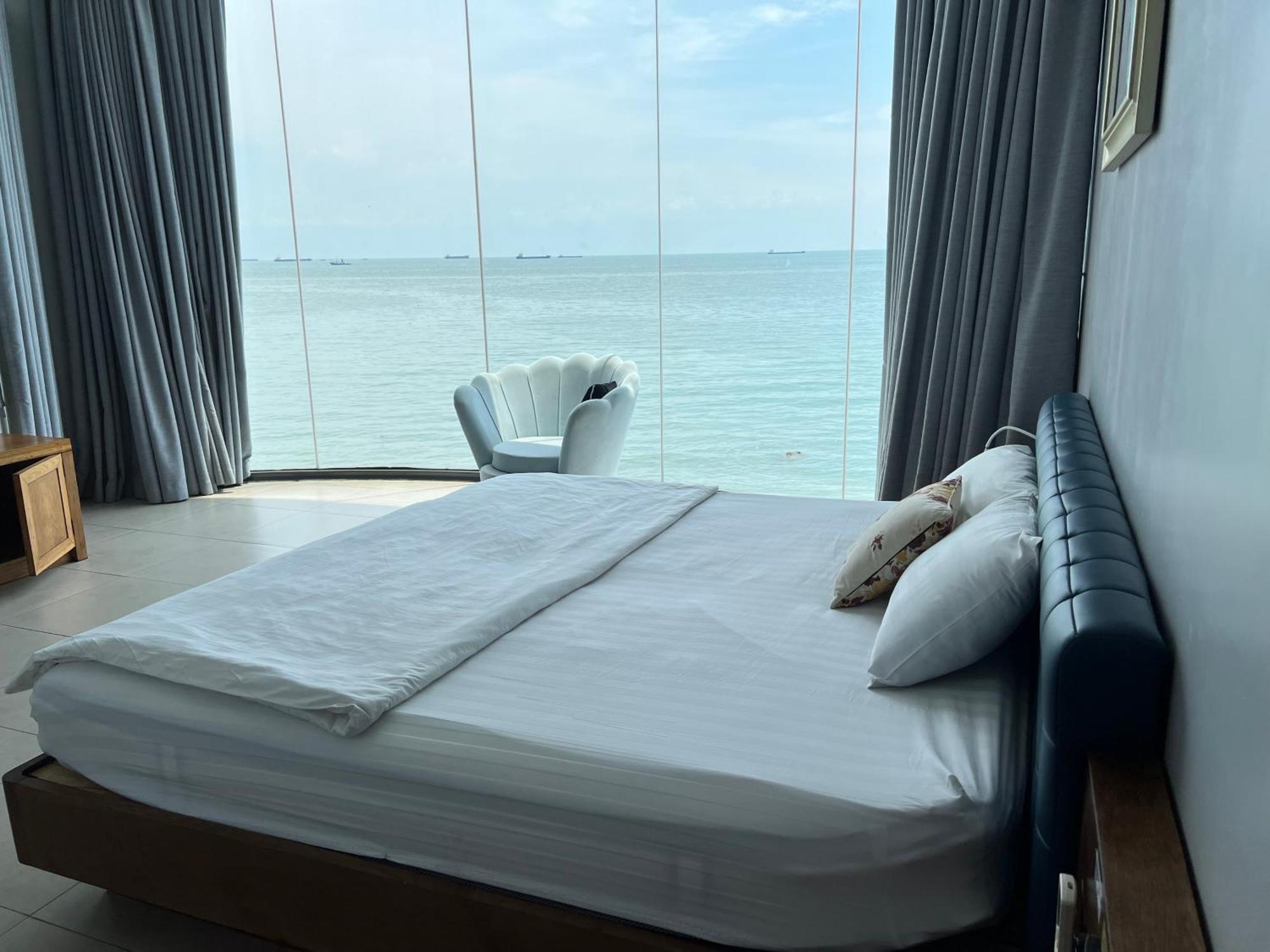 Nancy White Palace Vung Tau