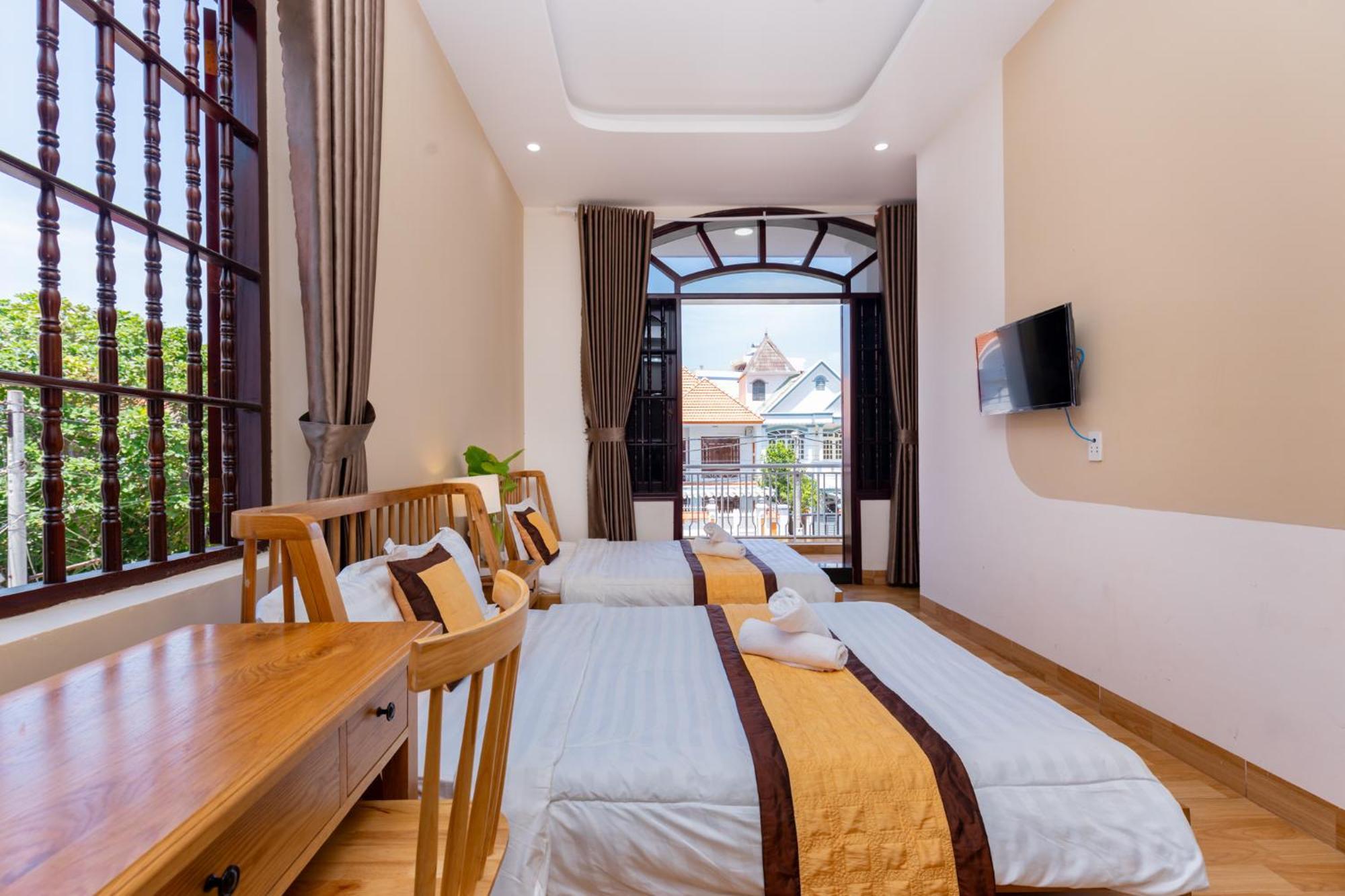 Villa Hoang My - 8 Phong Ngu Bai Sau - Free Bida Karoke