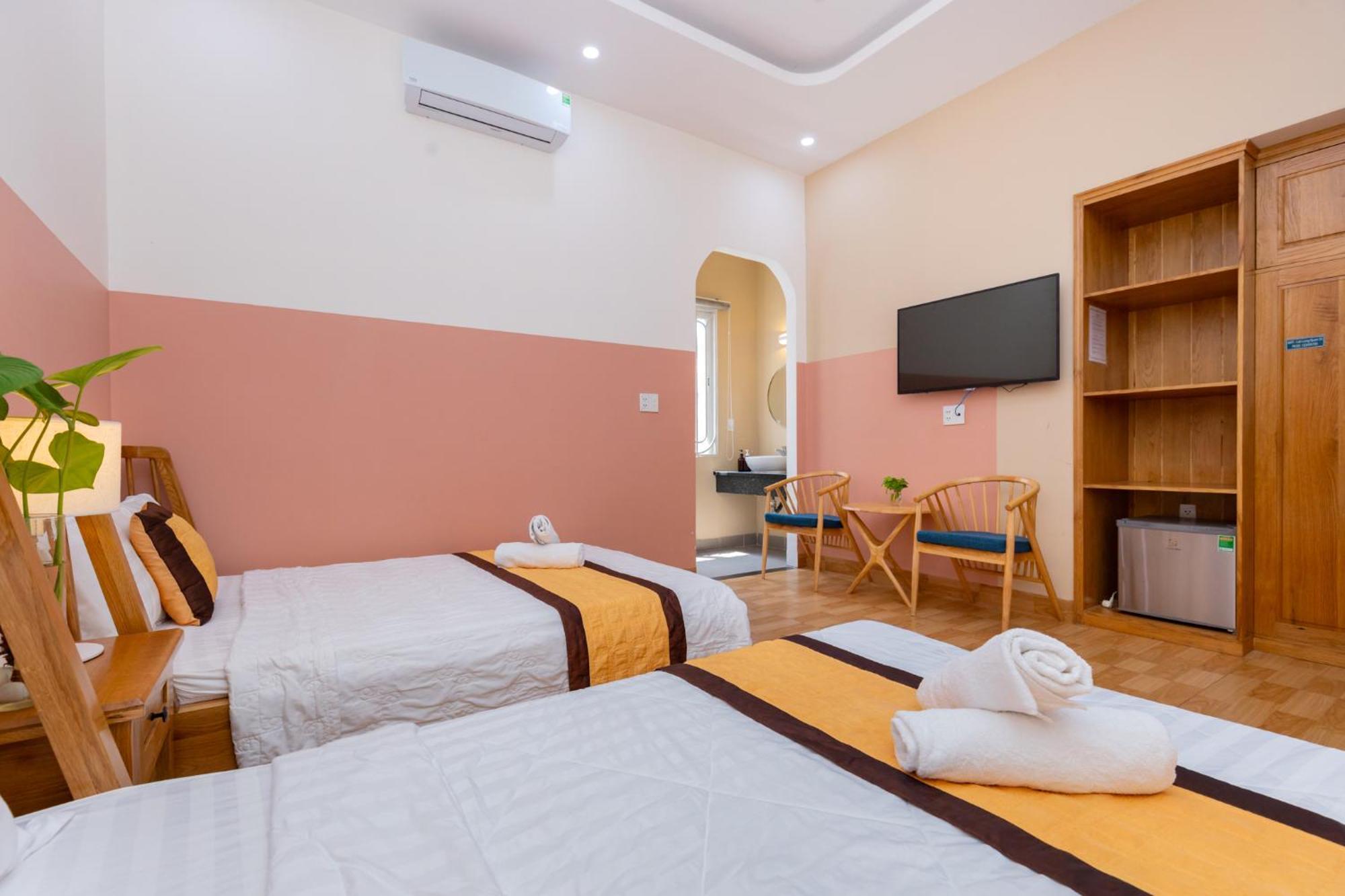 Hoang My - 8 Phong Ngu Bai Sau - Free Bida Karoke Villa Vung Tau
