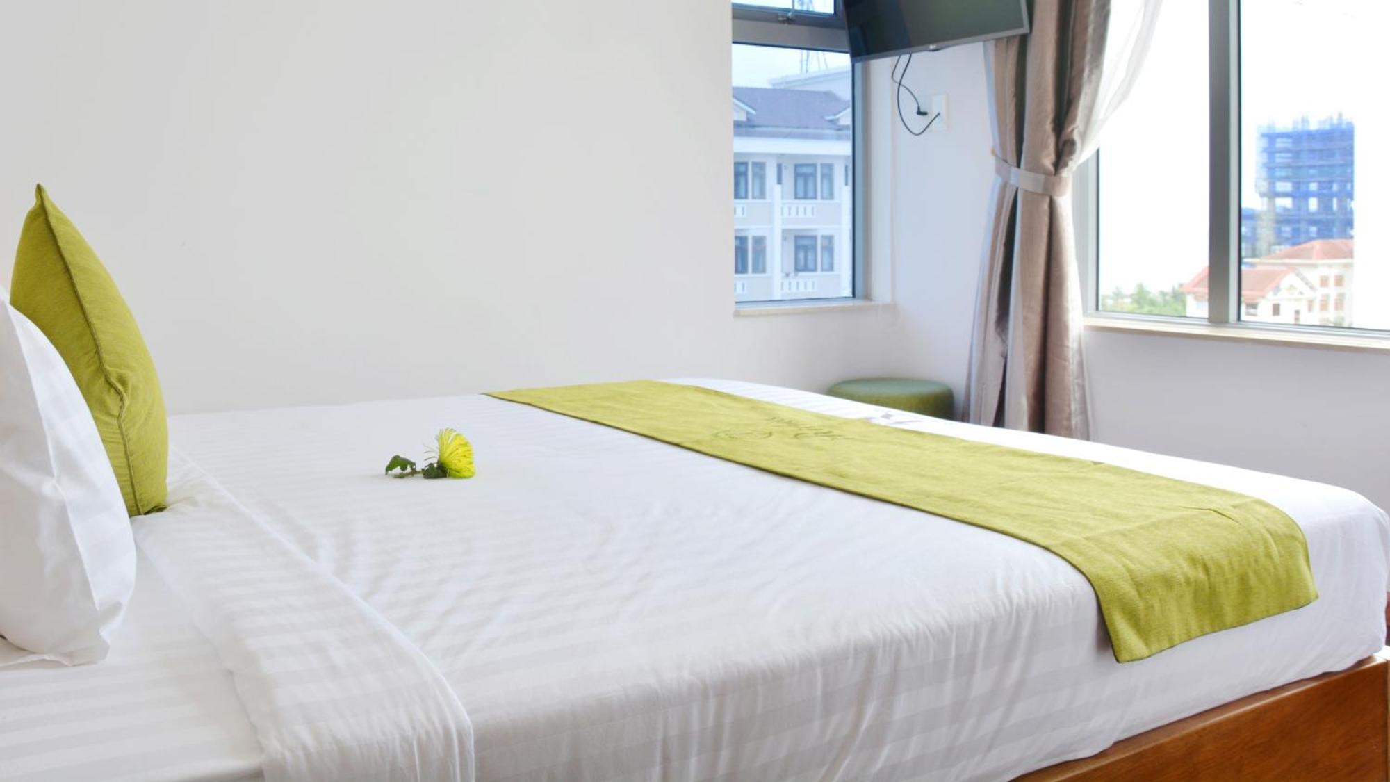 Ronal Apartment