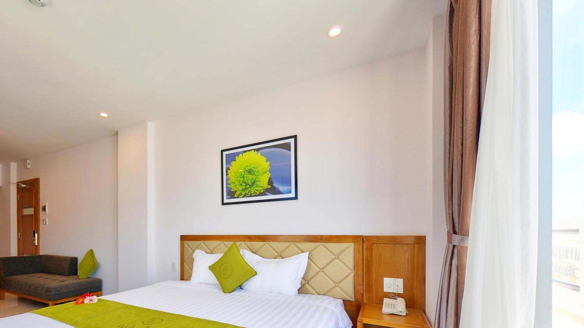 Ronal Apartment *
