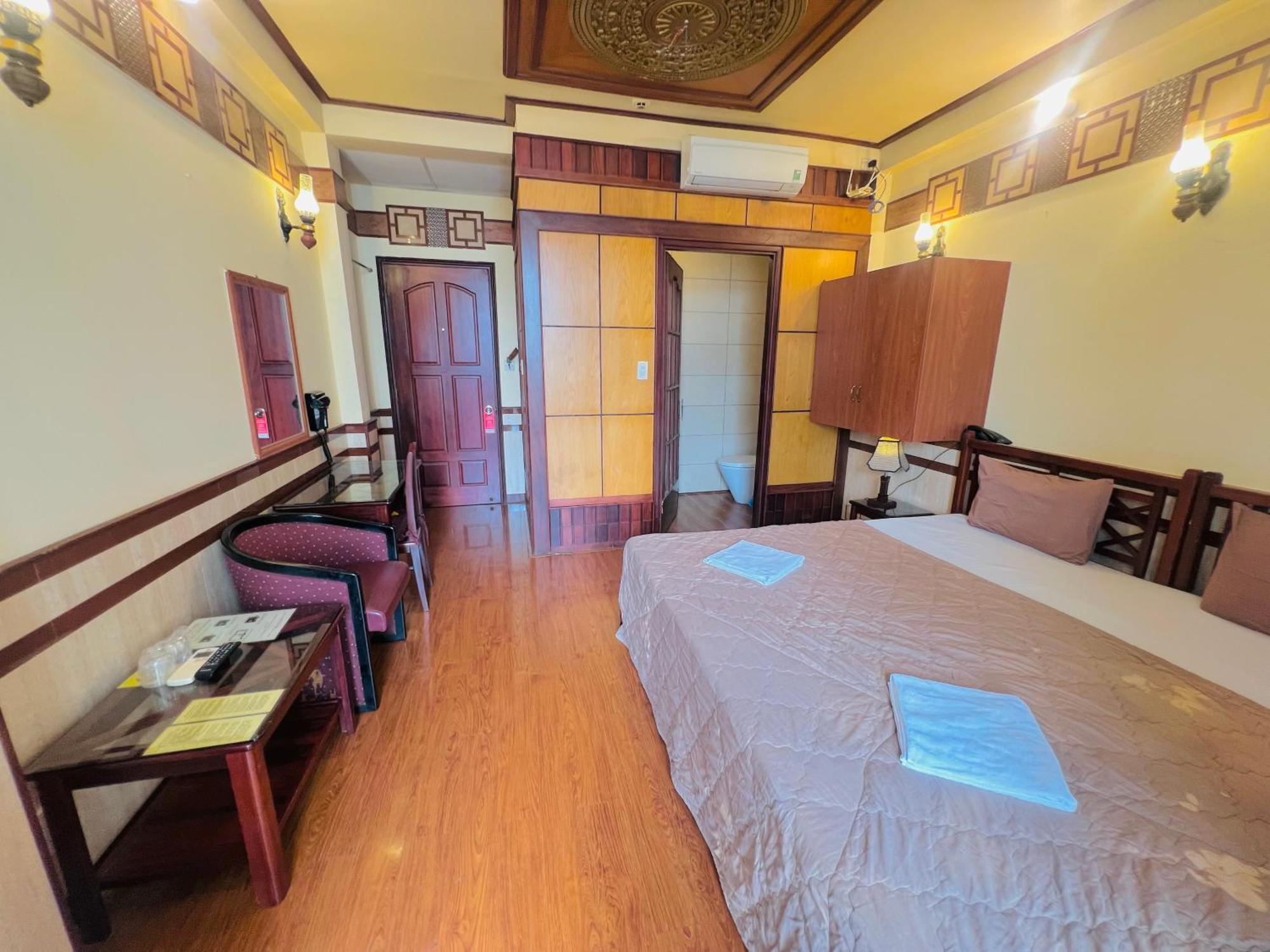Bi Saigon Hotel 2*
