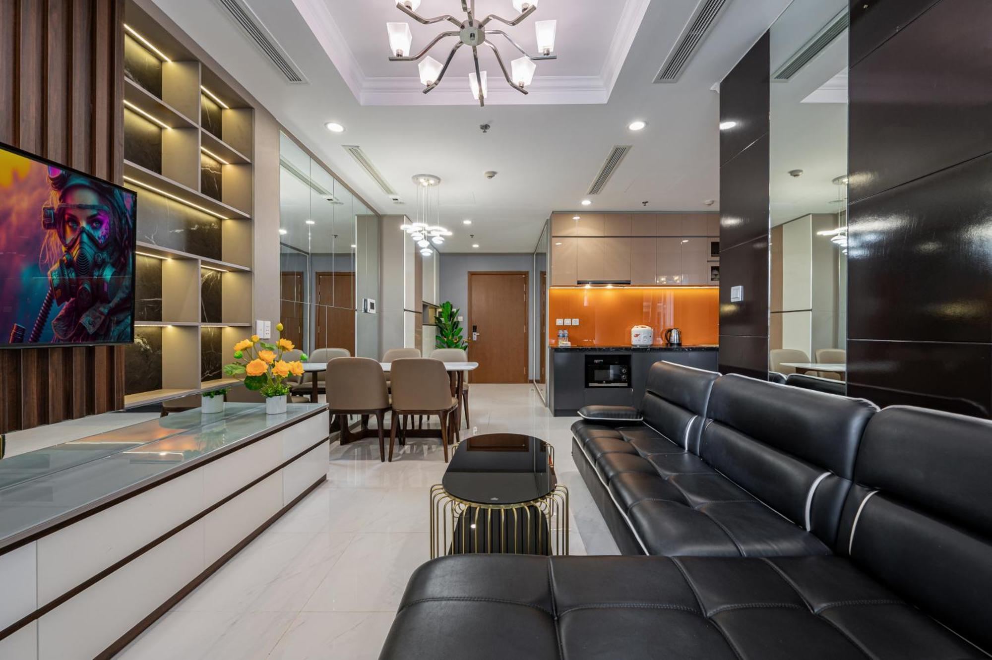 Apartment Vinhome Park *