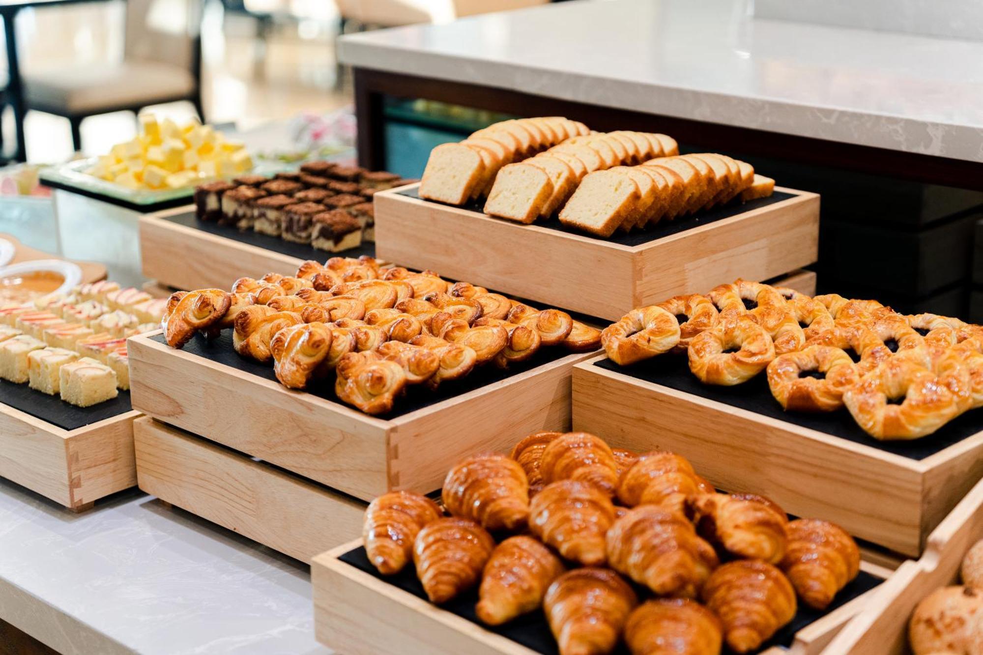 Brilliant - Afternoon Tea Inclusive Hotel Da Nang