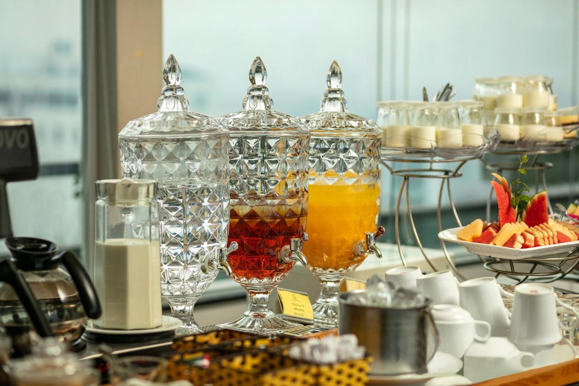 Parkside Sunline Hotel 4*