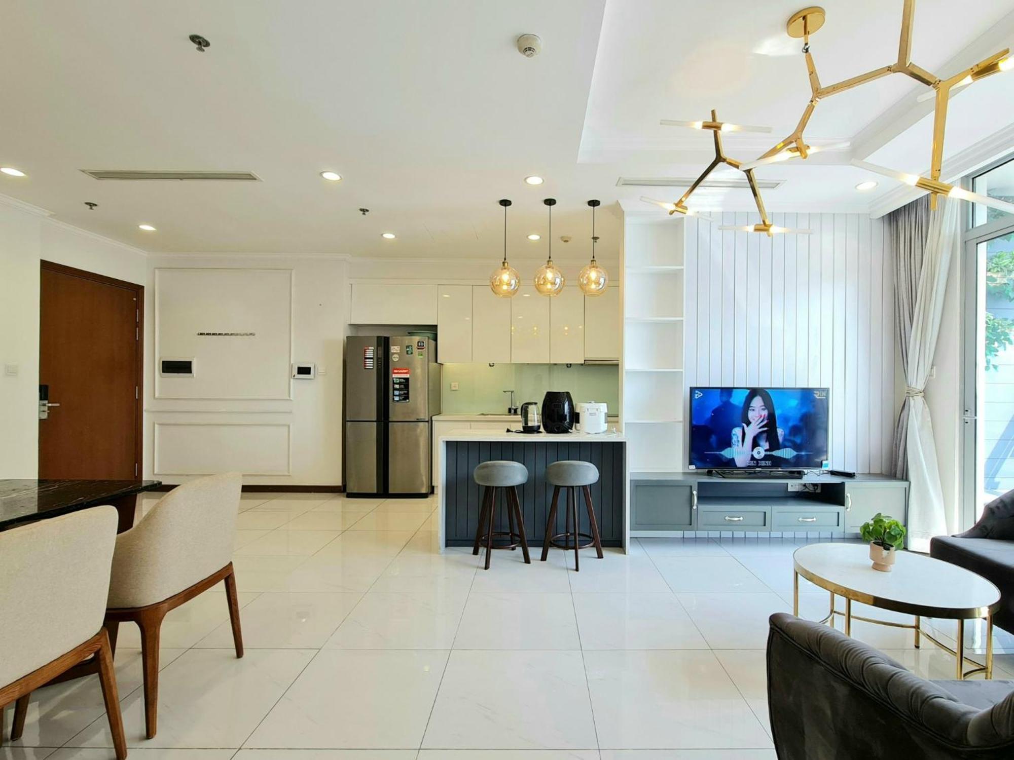 Apartment Vinhome Park *