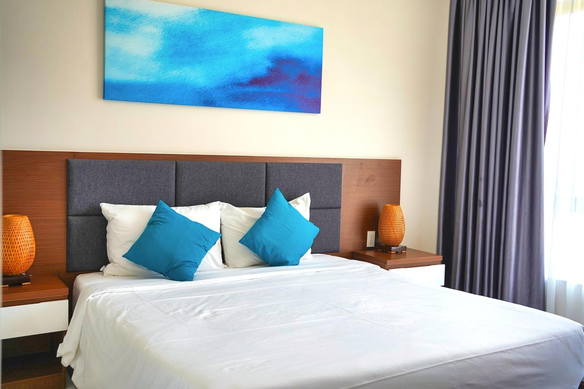 Seascape In Long 5* Cam Ranh