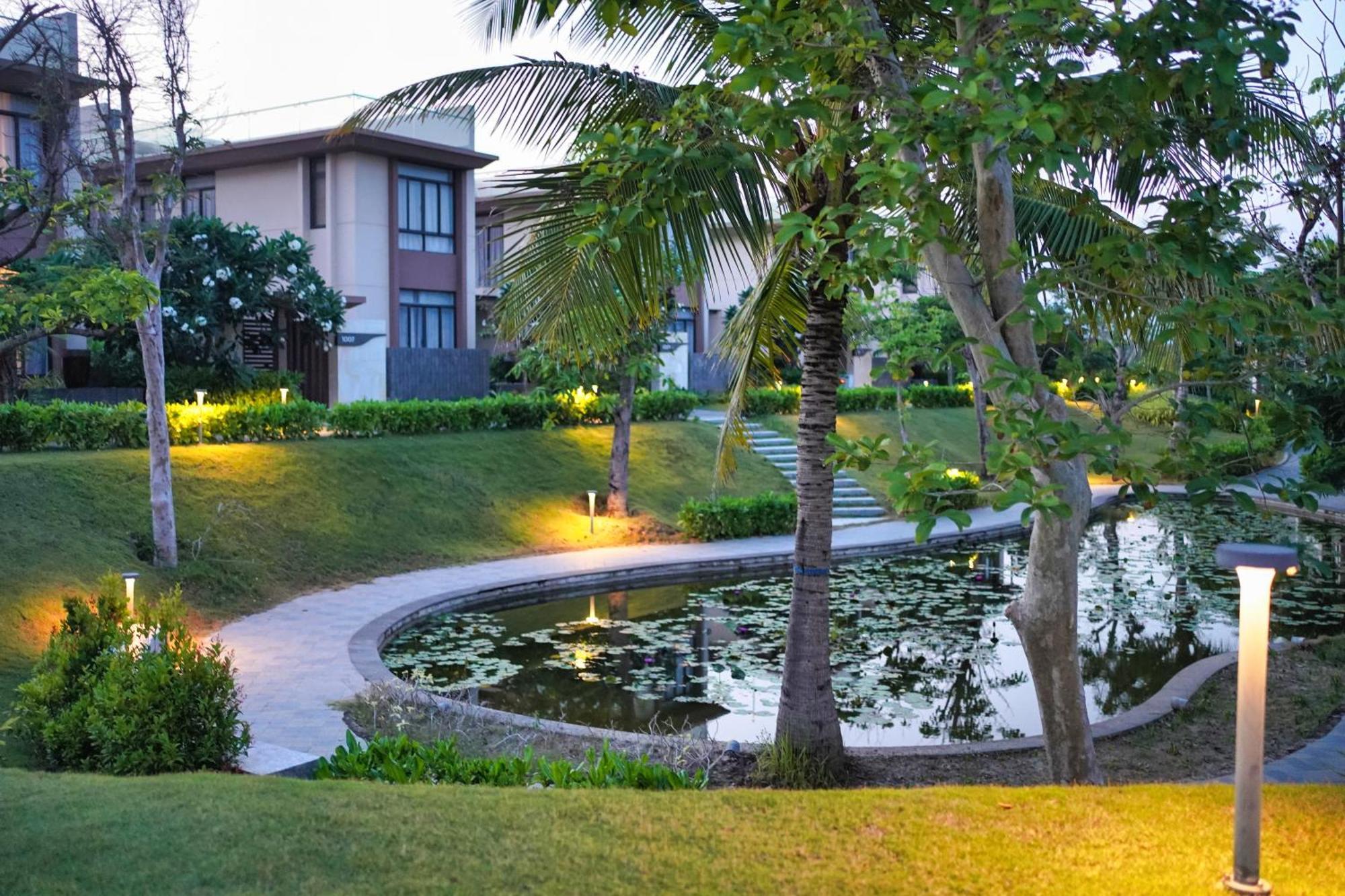 Seascape In Long Resort