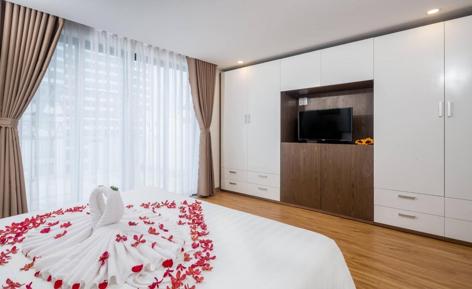Silana Beachfront & 2* Đà Nẵng