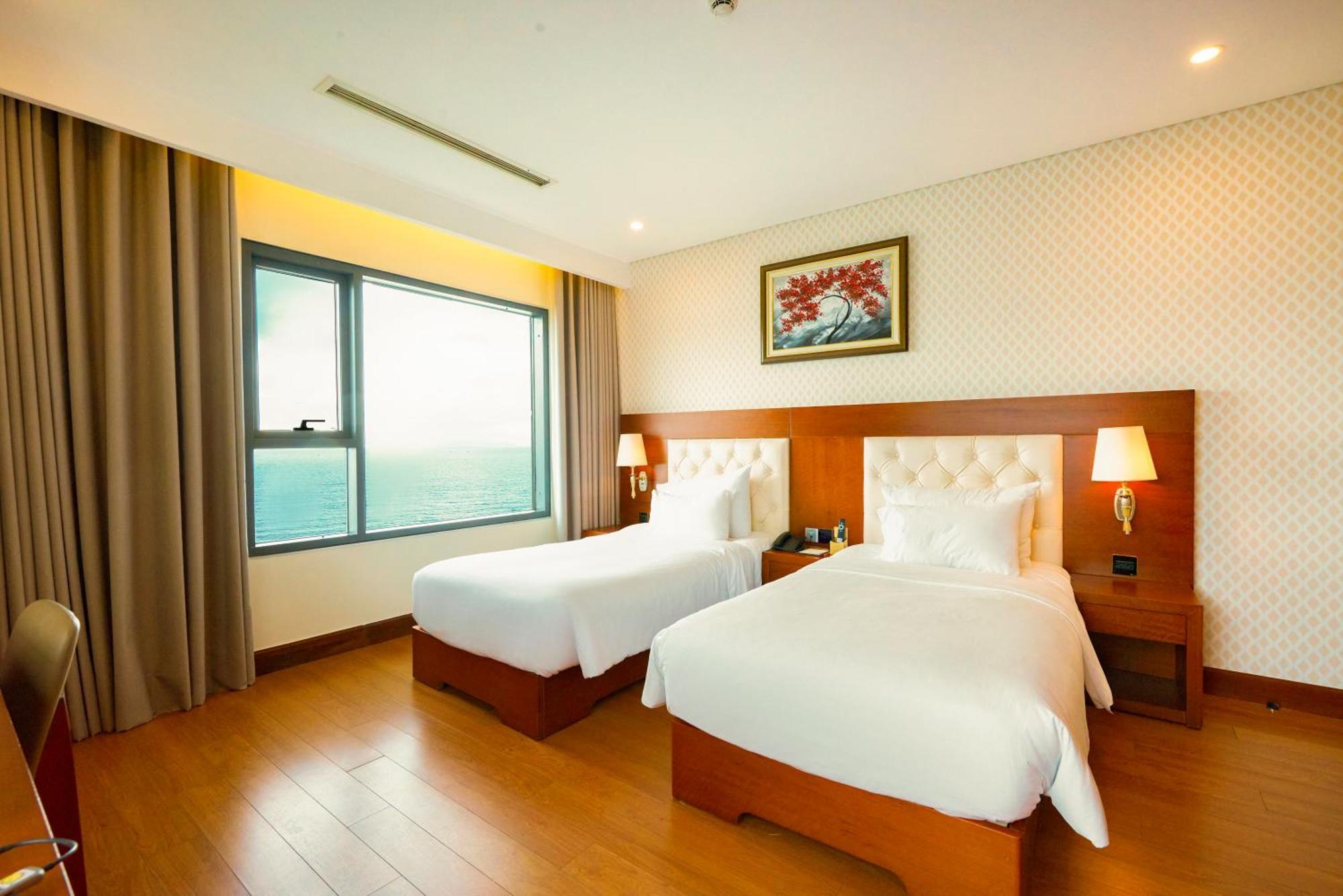 Hotel Dlg 5*