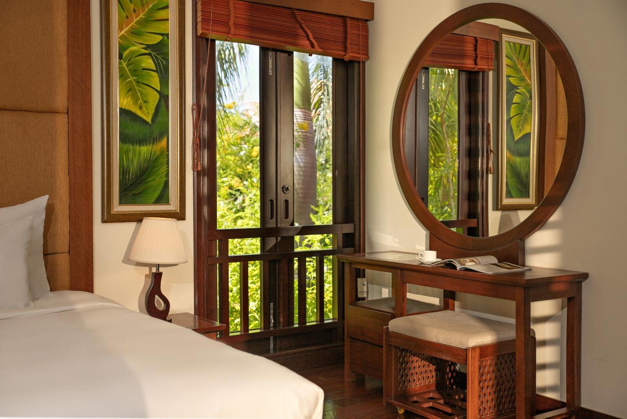Luxurious Villa