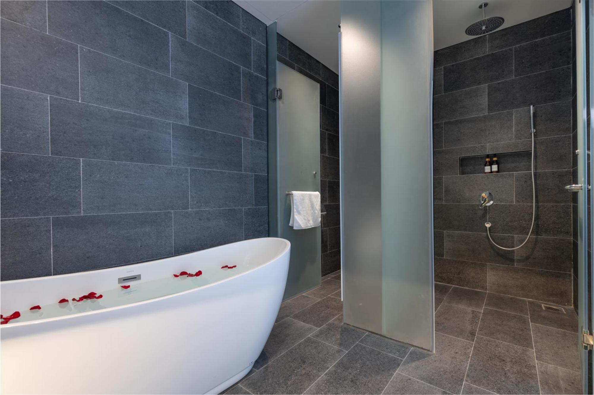 Hotel Jbay Beachfront Boutique 4*