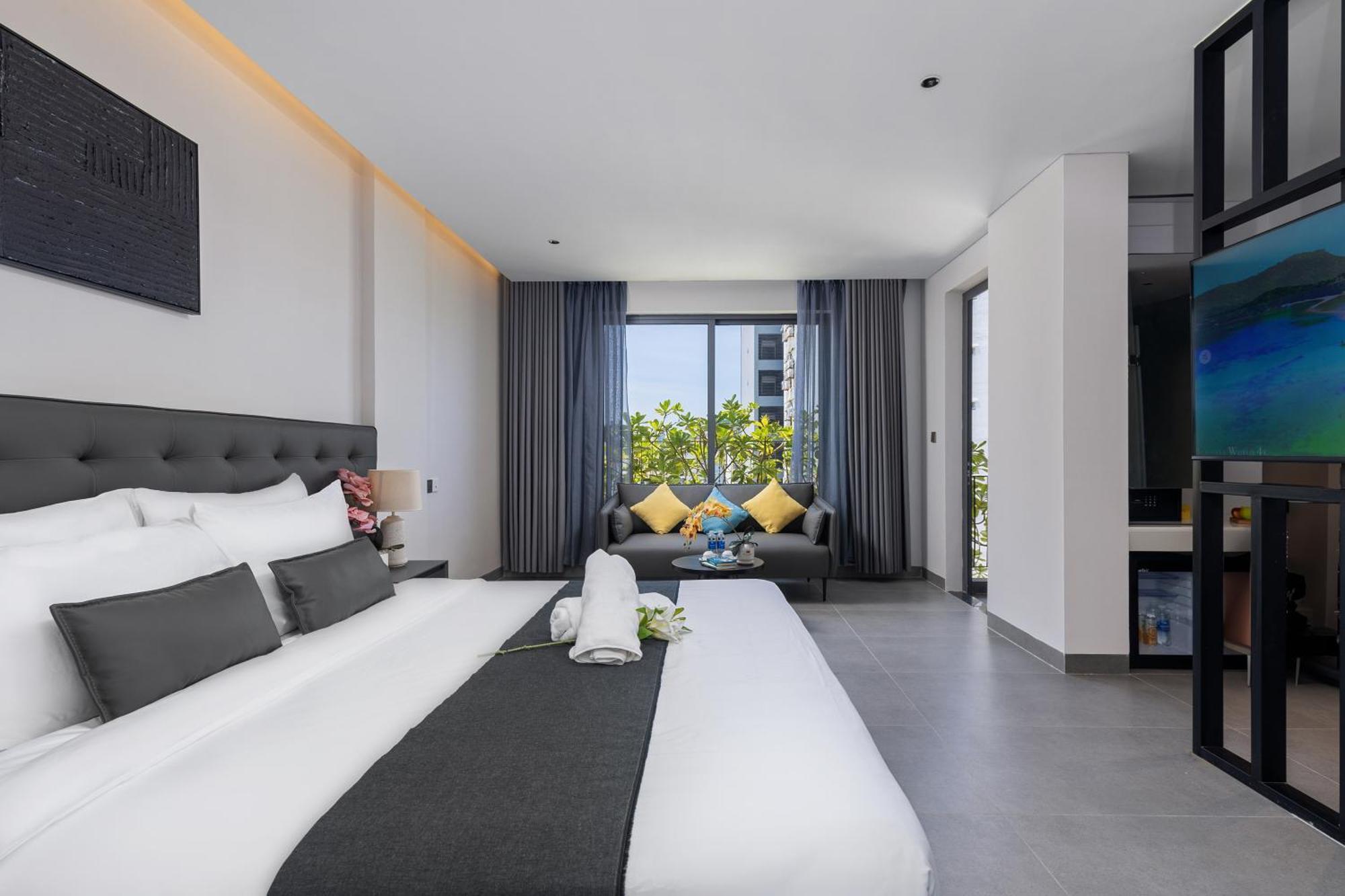Jbay Beachfront Boutique Hotel 4*