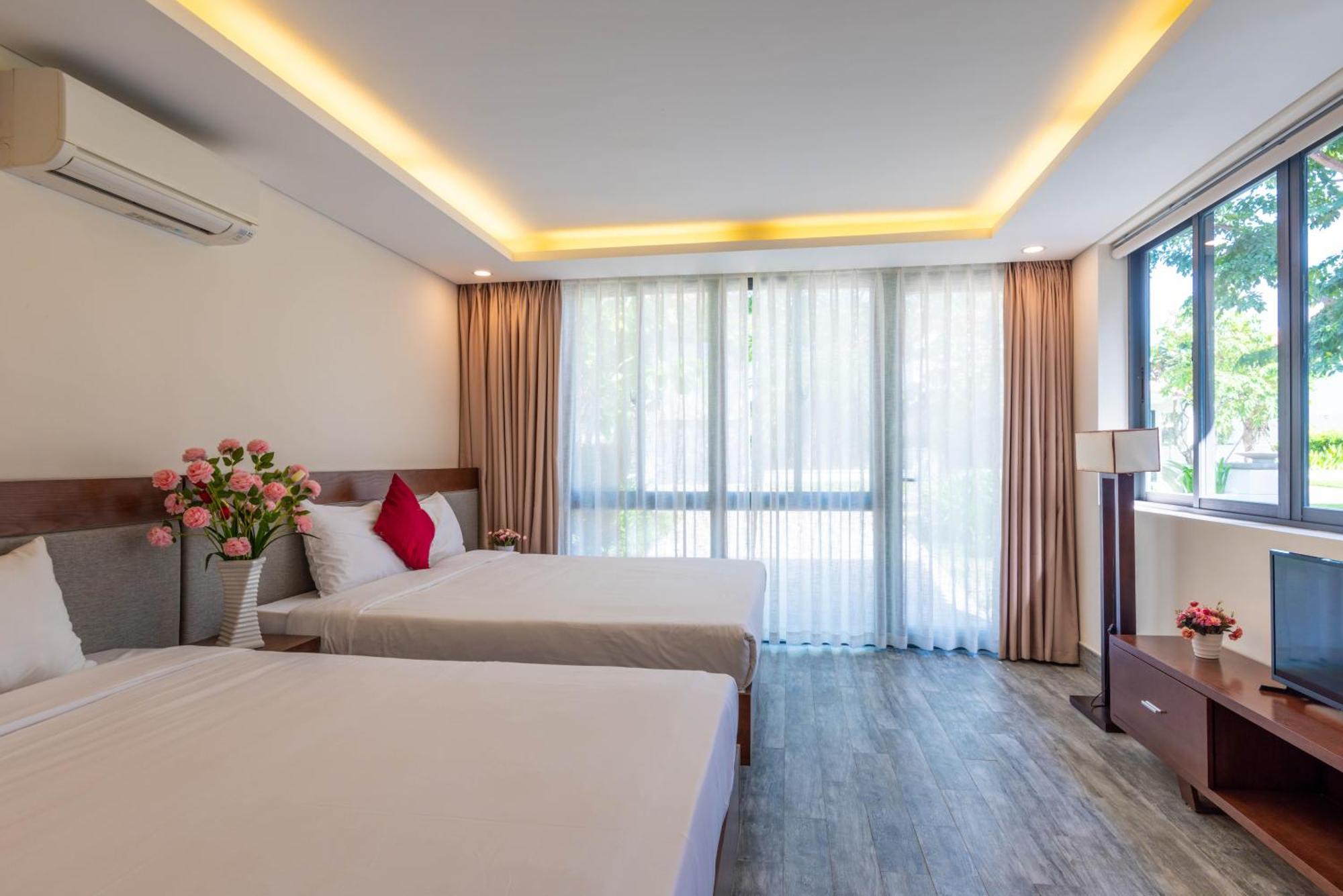 Emblem Sea 3 Bedroom Resort Da Nang