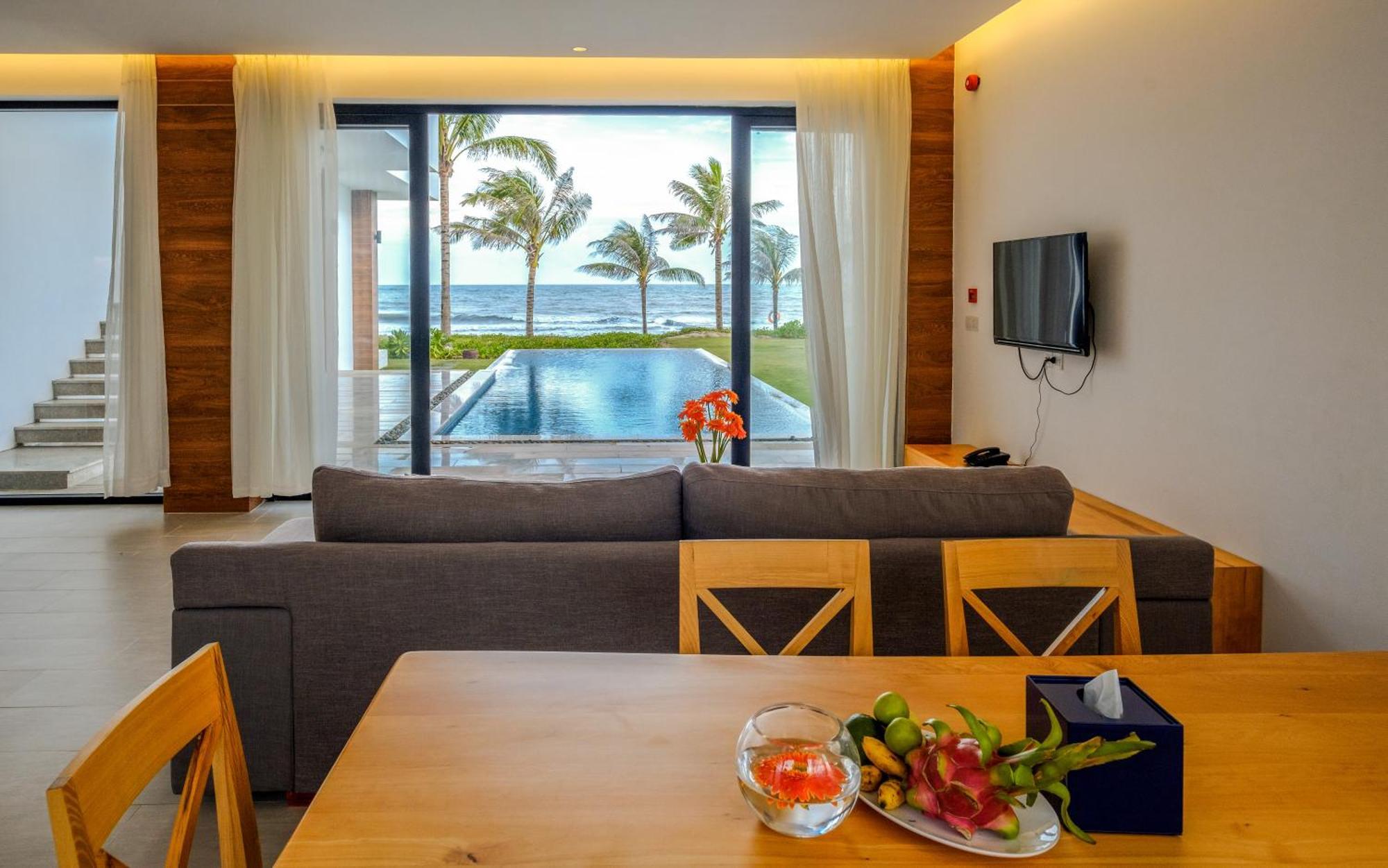 Biet Thu Mat Tien Bien Saint Simeon Holiday home *