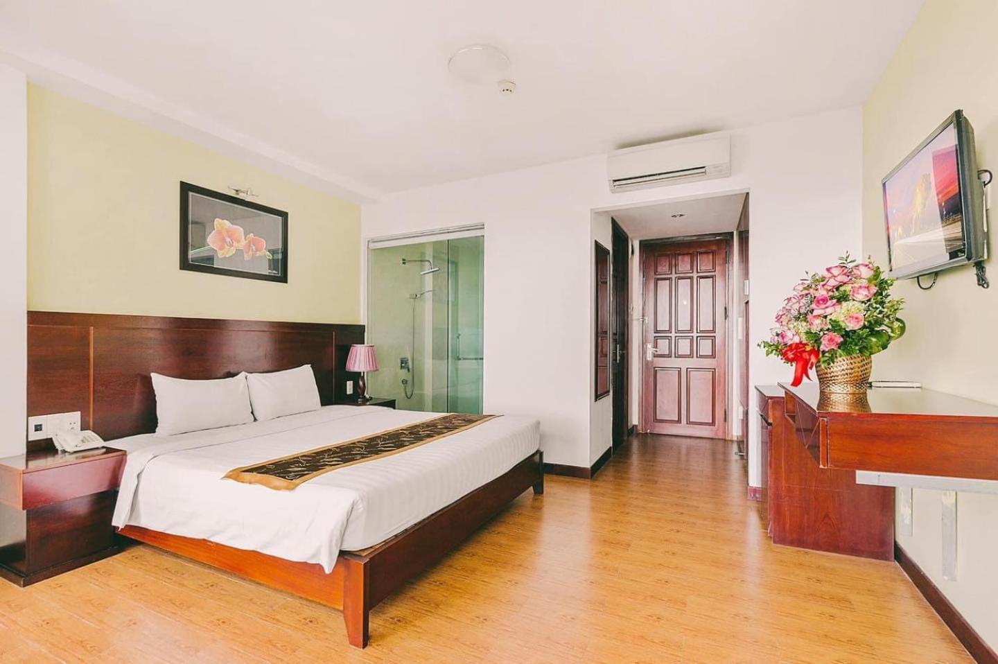 Hotel Dragon Sea 3*